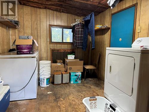 353 Ruby Road Lot# 5, Clearwater, BC - Indoor Photo Showing Laundry Room