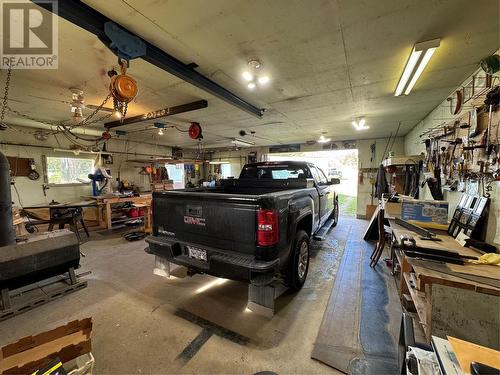 353 Ruby Road Lot# 5, Clearwater, BC - Indoor Photo Showing Garage