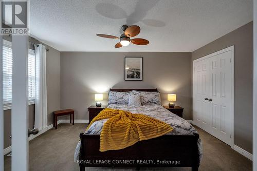 32 - 2800 Courtice Road, Clarington, ON - Indoor Photo Showing Bedroom