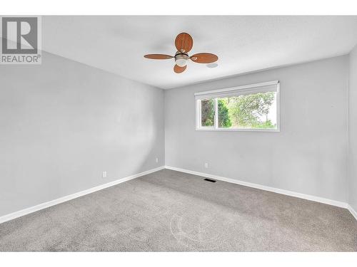 1074 Ollek Street, Kamloops, BC - Indoor Photo Showing Other Room