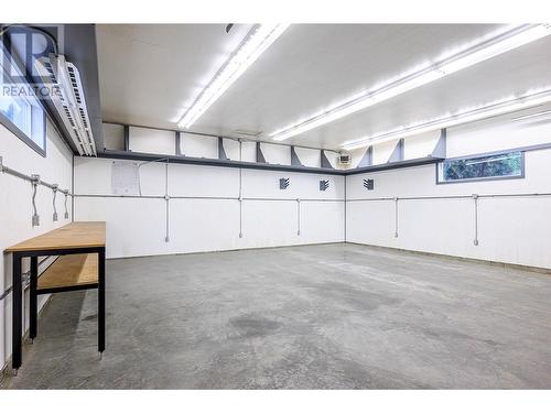 1074 Ollek Street, Kamloops, BC - Indoor Photo Showing Garage