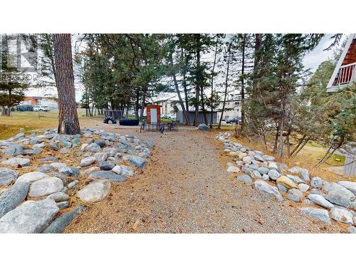 2117 2Nd Street N Unit# 102, Cranbrook, BC - Outdoor