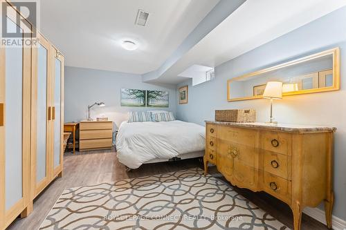 127 Bellwoods Avenue, Toronto, ON - Indoor Photo Showing Bedroom