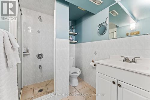 127 Bellwoods Avenue, Toronto, ON - Indoor Photo Showing Bathroom