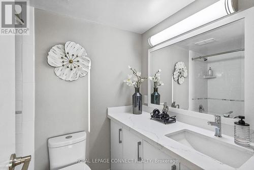 602 - 180 Markham Road, Toronto, ON - Indoor Photo Showing Bathroom