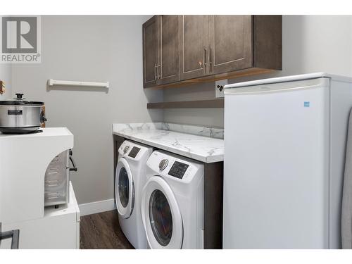 529 Truswell Road Unit# 602, Kelowna, BC - Indoor Photo Showing Laundry Room