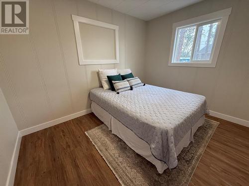 8127 Donaldson Drive, Grand Forks, BC - Indoor Photo Showing Bedroom