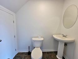 Powder room - 