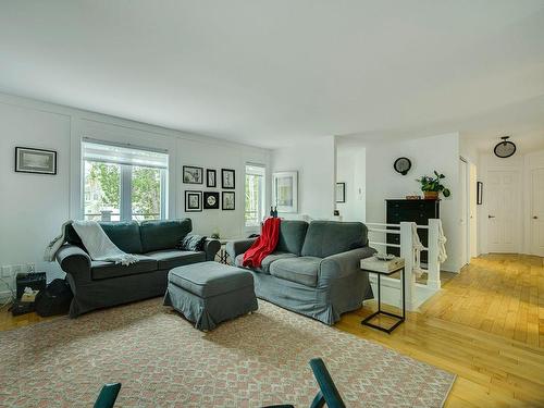 Living room - 3 Rue Bob-Seale, Morin-Heights, QC - Indoor Photo Showing Living Room