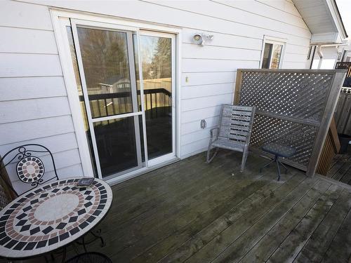 558 Tupper Street, Thunder Bay, ON - Outdoor With Deck Patio Veranda With Exterior