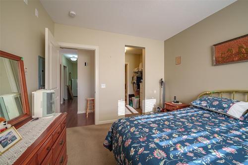 111-3010 35Th Street, Vernon, BC - Indoor Photo Showing Bedroom