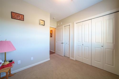 111-3010 35Th Street, Vernon, BC - Indoor Photo Showing Other Room