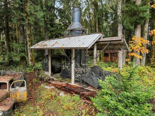 1465 Sayward Rd, Sayward, BC 