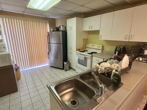 Cuisine - 23  - 25 Rue De L'Église, Montréal (Verdun/Île-Des-Soeurs), QC - Indoor Photo Showing Kitchen With Double Sink