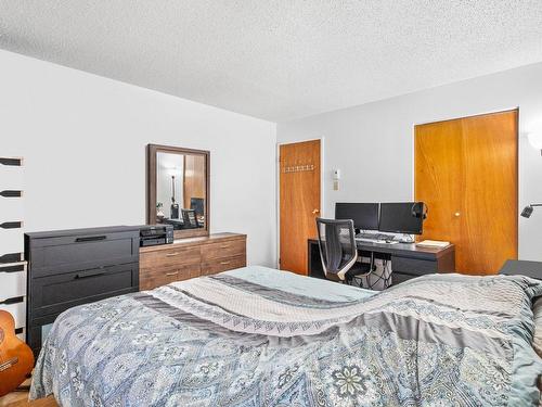 Chambre Ã  coucher principale - 99-750 Boul. Laval, Laval (Chomedey), QC - Indoor Photo Showing Bedroom