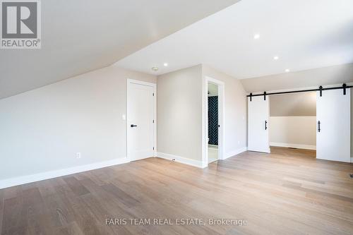 9 Bertram Drive, Springwater, ON - Indoor Photo Showing Other Room