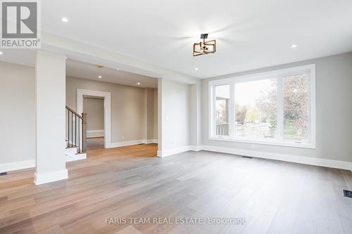 9 Bertram Drive, Springwater, ON - Indoor Photo Showing Other Room