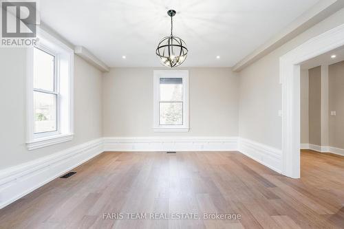 9 Bertram Drive, Springwater, ON - Indoor Photo Showing Other Room