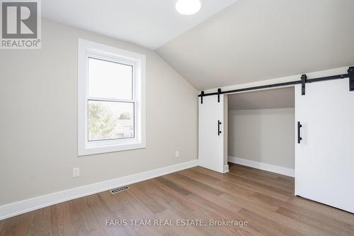 9 Bertram Drive, Springwater, ON - Indoor Photo Showing Other Room