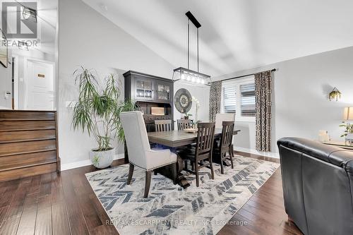 5817 Ironwood Street, Niagara Falls, ON - Indoor Photo Showing Dining Room