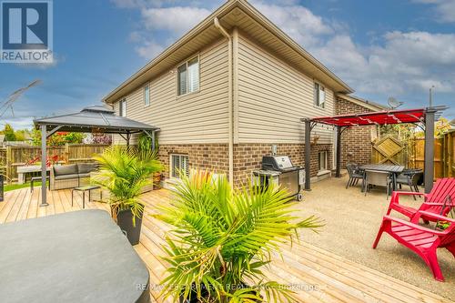 5817 Ironwood Street, Niagara Falls, ON - Outdoor With Deck Patio Veranda With Exterior