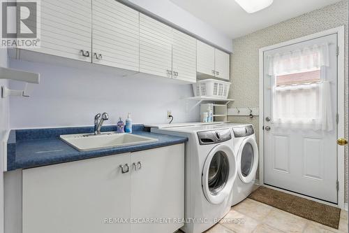 2008 Grenville Drive, Oakville, ON - Indoor Photo Showing Laundry Room