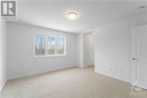 653 Persimmon Way, Ottawa, ON - Indoor Photo Showing Other Room