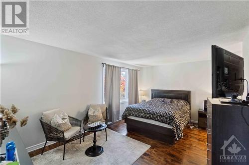 1433 Laurin Crescent, Orleans, ON - Indoor Photo Showing Bedroom