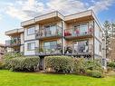 201-2427 Amherst Ave, Sidney, BC  - Outdoor 