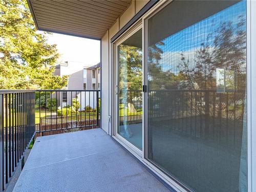 201-2427 Amherst Ave, Sidney, BC - Outdoor With Deck Patio Veranda With Exterior