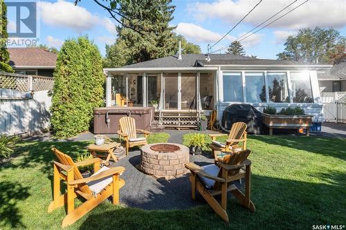 1606 Grosvenor Avenue, Saskatoon, SK - Outdoor With Deck Patio Veranda