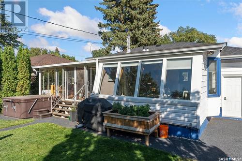 1606 Grosvenor Avenue, Saskatoon, SK - Outdoor With Deck Patio Veranda