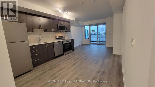 502 - 1435 Celebration Drive, Pickering, ON - Indoor Photo Showing Kitchen