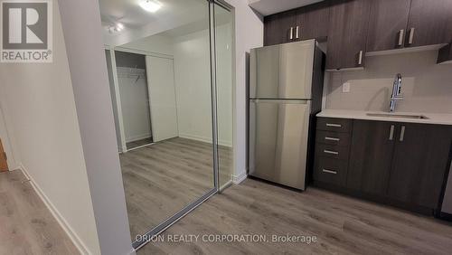 502 - 1435 Celebration Drive, Pickering, ON - Indoor Photo Showing Kitchen