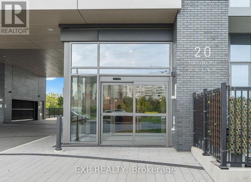 1506 - 20 Gatineau Drive, Vaughan, ON - Outdoor