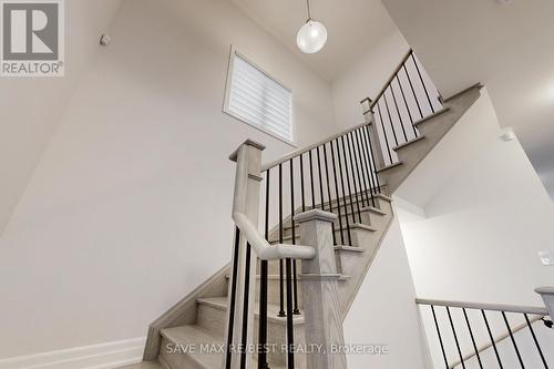 24 Nicort Road, Wasaga Beach, ON - Indoor Photo Showing Other Room