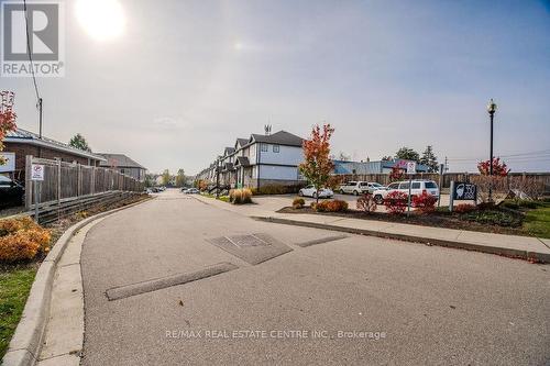 47 - 350 Dundas Street S, Cambridge, ON - Outdoor