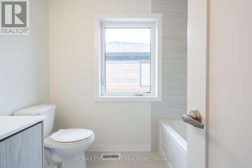 Lot 13 - 215 Lormont Boulevard, Hamilton, ON - Indoor Photo Showing Bathroom