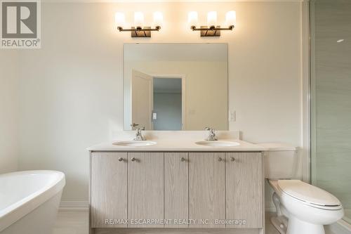 Lot 13 - 215 Lormont Boulevard, Hamilton, ON - Indoor Photo Showing Bathroom