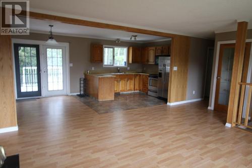 111 Kiskatinaw Crescent, Tumbler Ridge, BC - Indoor Photo Showing Kitchen