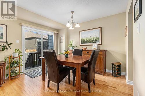 117 Sweetwater Lane, Ottawa, ON - Indoor Photo Showing Dining Room