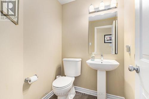 117 Sweetwater Lane, Ottawa, ON - Indoor Photo Showing Bathroom