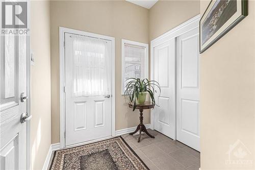 117 Sweetwater Lane, Kanata, ON - Indoor Photo Showing Other Room