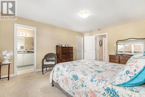 117 Sweetwater Lane, Ottawa, ON - Indoor Photo Showing Bedroom