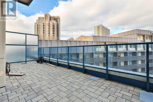 412 - 181 Wynford Drive, Toronto, ON - Outdoor