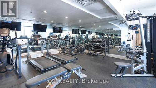 307 - 11121 Yonge Street, Richmond Hill, ON - Indoor Photo Showing Gym Room