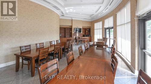 307 - 11121 Yonge Street, Richmond Hill, ON - Indoor Photo Showing Dining Room