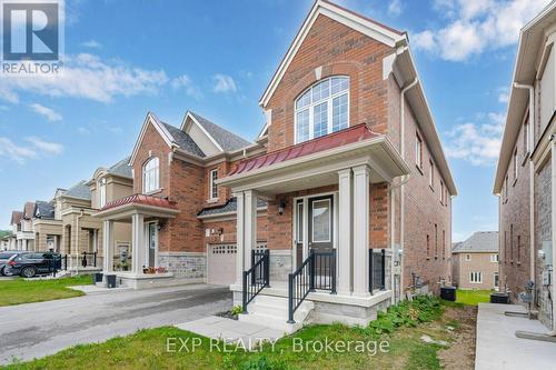 32 Richard Boyd Drive, East Gwillimbury, ON - Outdoor With Facade