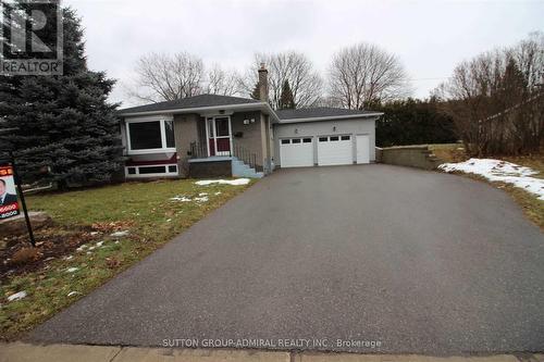 63 Aurora Heights Drive, Aurora, ON - Outdoor