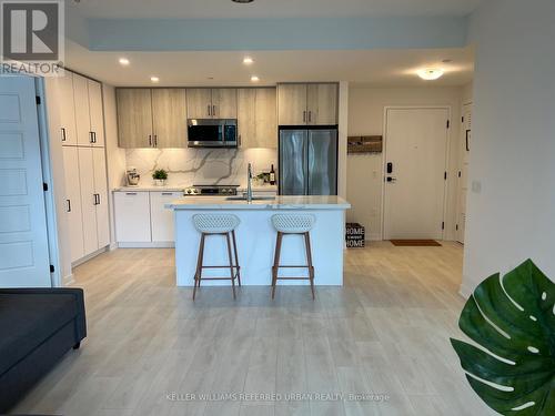 203 - 415 Sea Ray Avenue, Innisfil, ON - Indoor Photo Showing Kitchen